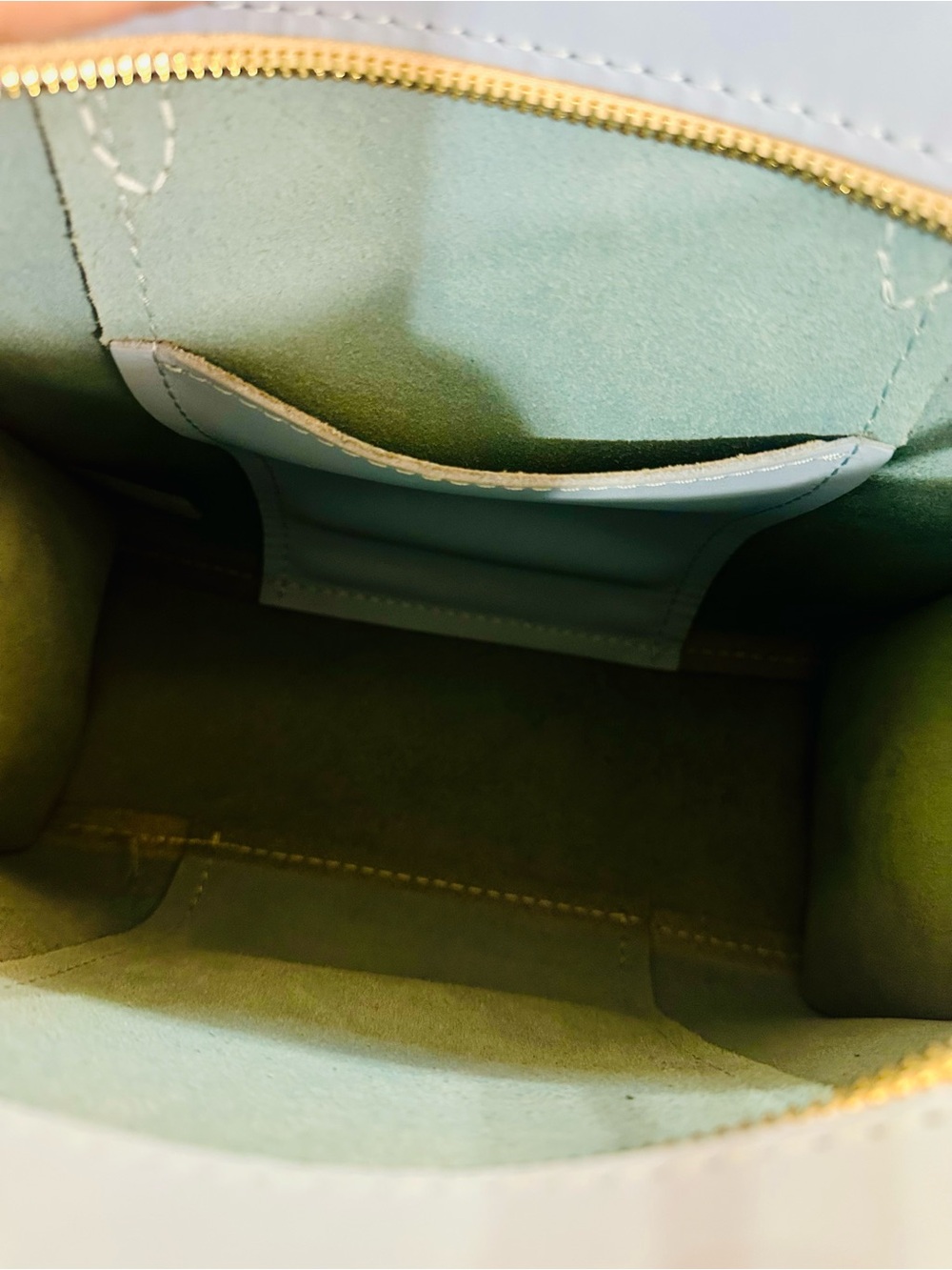 Portland Leather Goods Lola Crossbody Glacial Blue Leather Satchel Bag - Picture 5 of 9